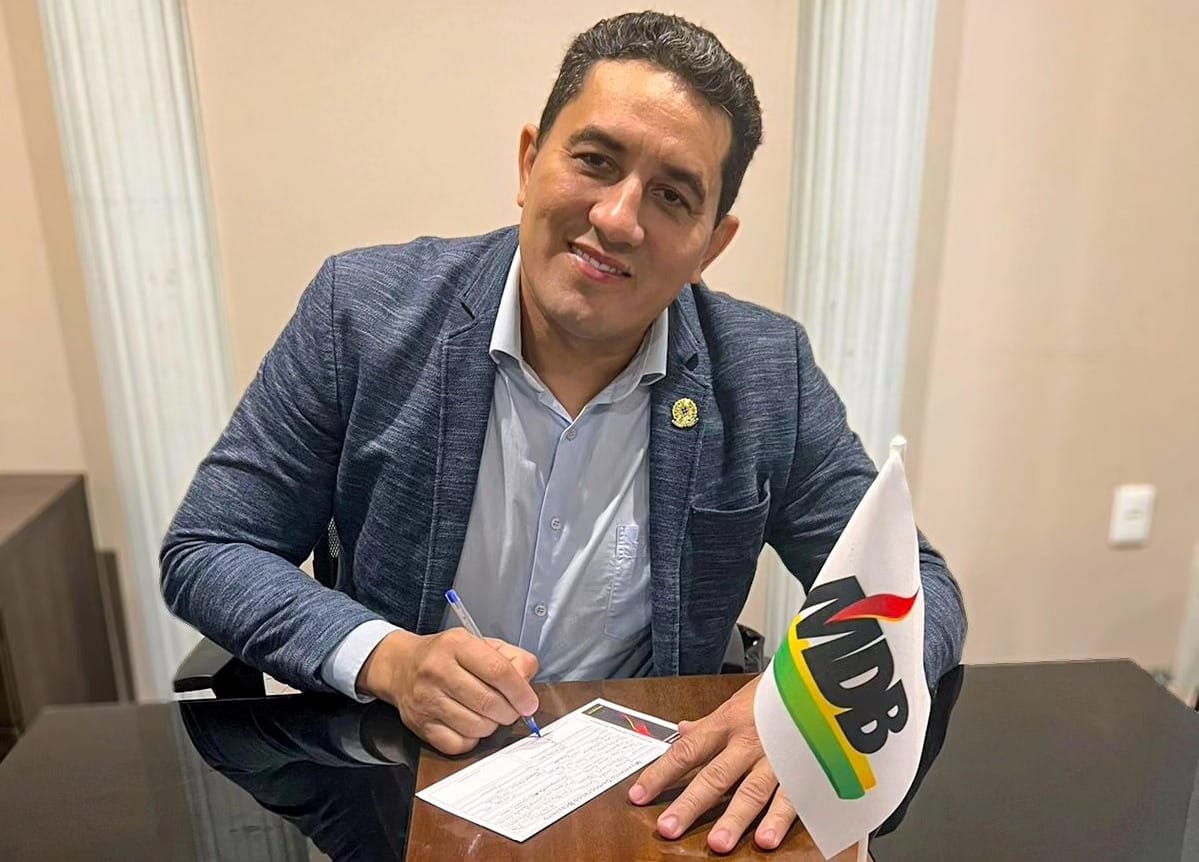 Prefeito de Borba é multado pelo TCE-AM após irregularidades em exoneração de servidores