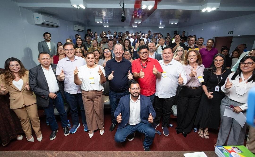 Secretários de Saúde do Amazonas reúnem com Senador Omar Aziz