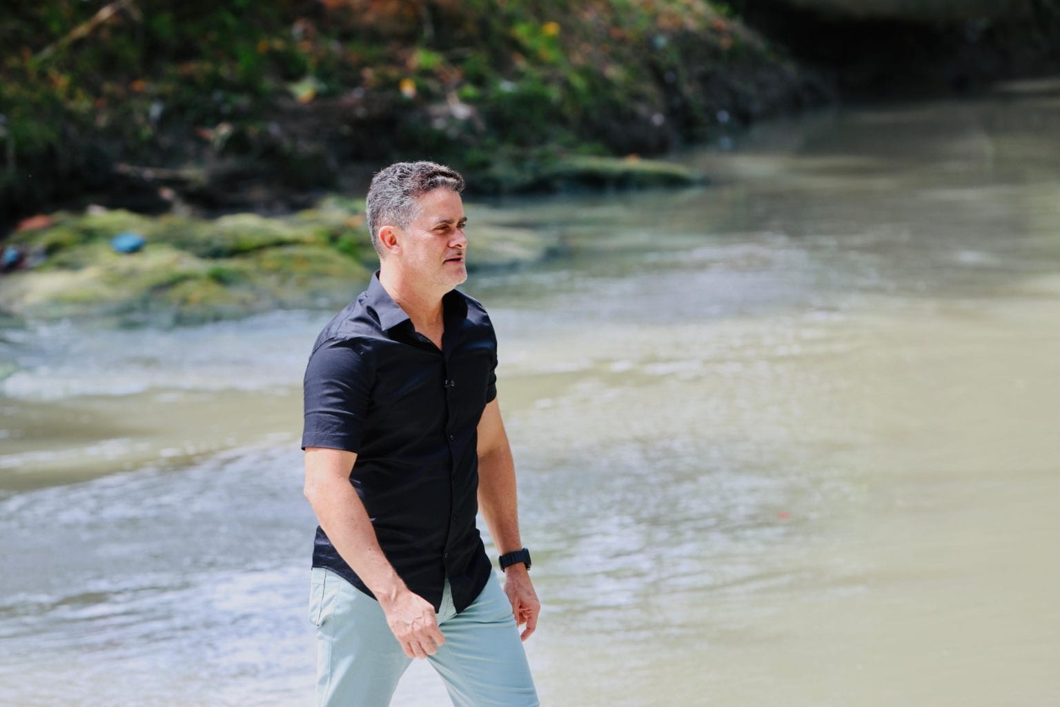 Em meio a alagações, contrato de 25 milhões para drenagem de Igarapé levanta suspeitas.