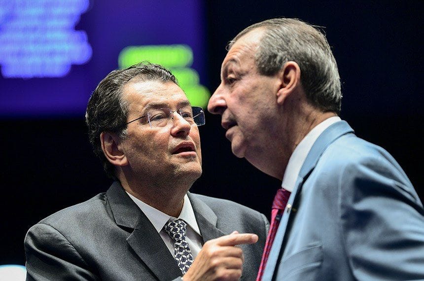 Justiça Federal derruba suspensão de licitação e libera obras na BR-319