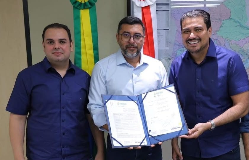 PRIORIDADES EM XEQUE: Prefeitura de Autazes renova contrato milionário de eventos enquanto moradores sofrem com buracos e lixo nas ruas