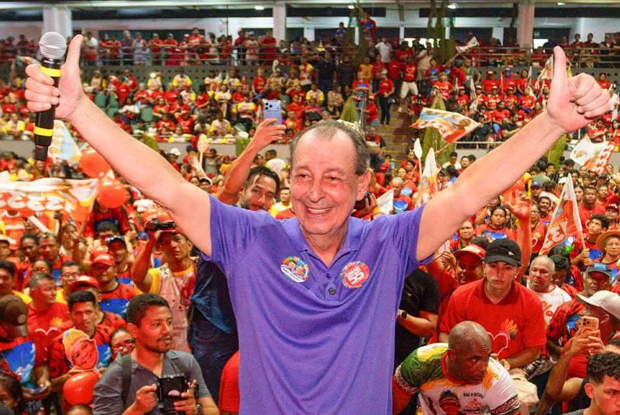 Instituto Eficaz registra Omar Aziz liderando a quarta pesquisa da semana a corrida eleitoral no Amazonas