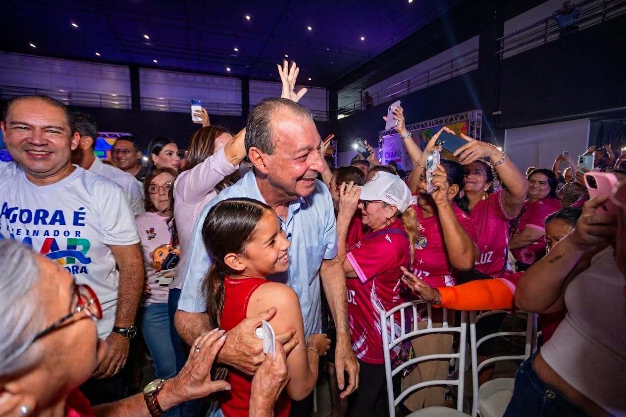 Omar Aziz lidera pesquisa eleitoral a 2 dias da eleição para governador do AM, segundo Projeta